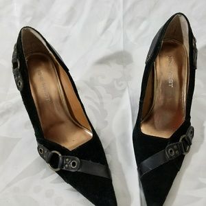 Nine West Black Suede Pump